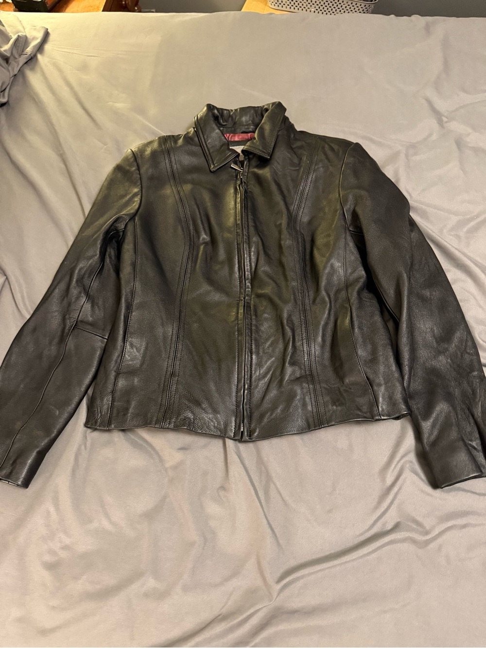 Croft & Barrow Women M  Genuine Lambskin Leather Full Zip Jacket Burgundy Lined